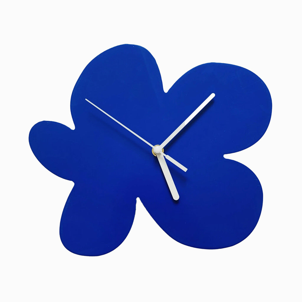 Avtoit | Flower Blob Acrylic Wall Clock