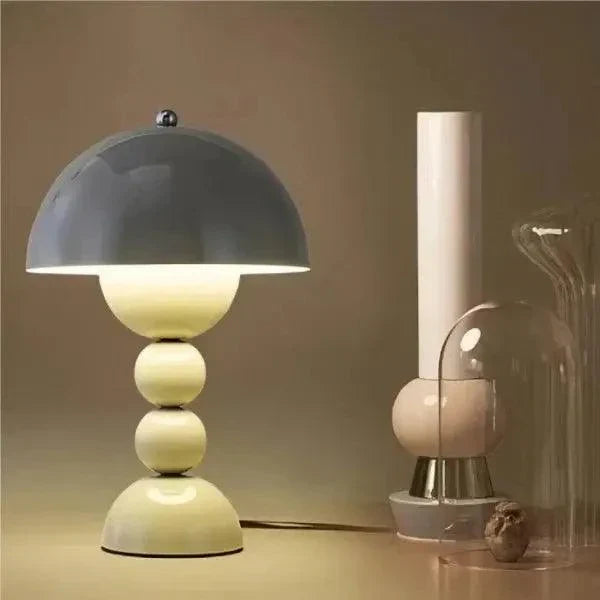 Avtoit | FlowerLume - Stylish Floral Nordic Table Lamp
