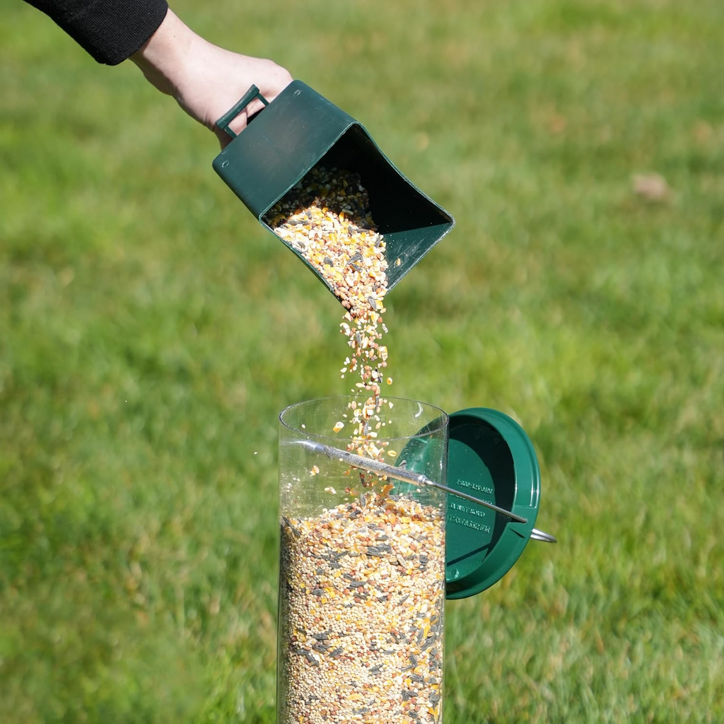 Avtoit | Squirrel Proof Bird Feeder | Heavy-Duty Metal, Multi-Feeding Ports & Ideal for Backyard Birdwatching
