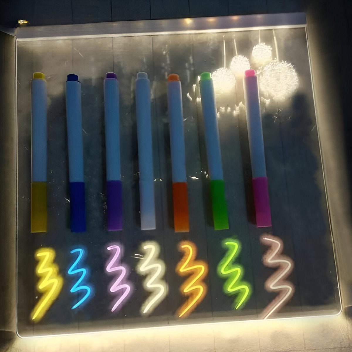 Avtoit | LED Notice Board with 7 Colors Pen