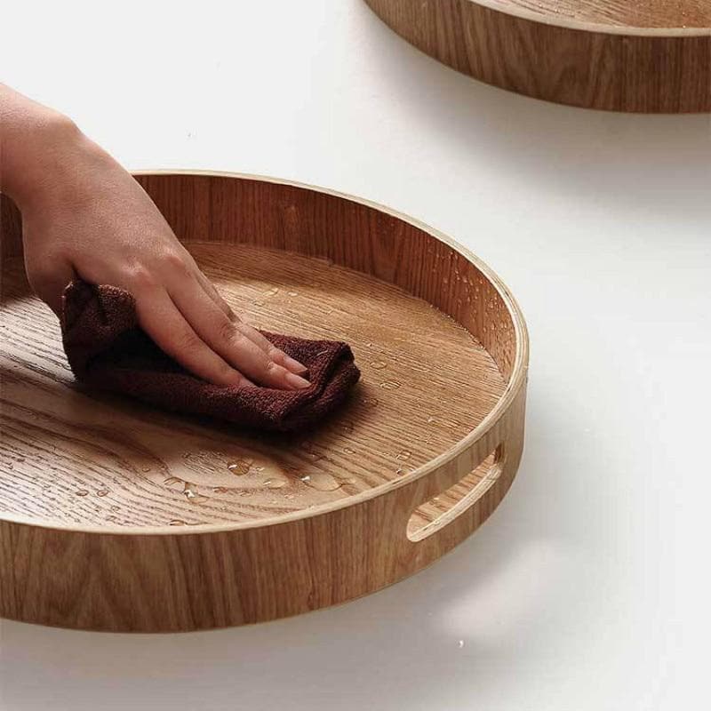 Avtoit | Slim, round serving trays made of wood