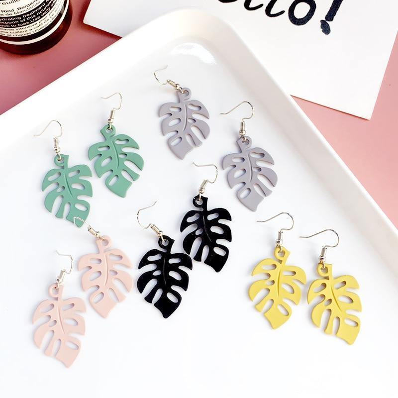 Avtoit | NatureChic Monstera Earrings | Dangle Style | Timeless Jewelry