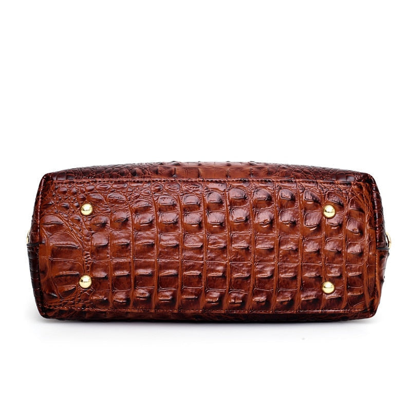 Avtoit | Leather Crocodile Bag – with handcrafted details