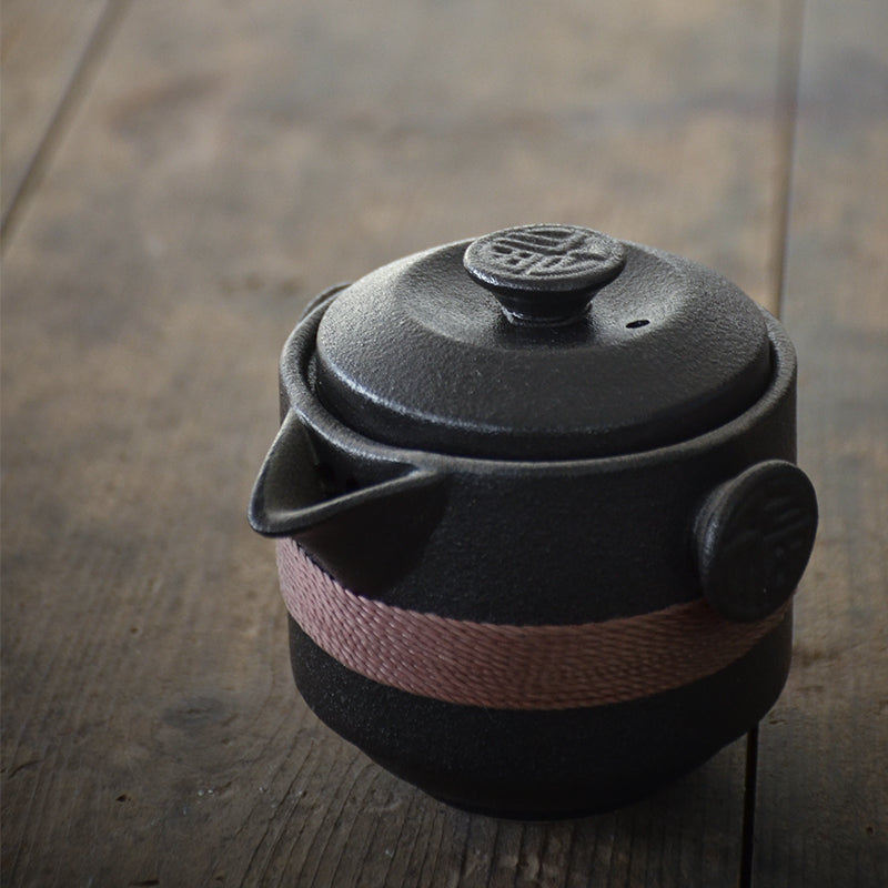 Avtoit | Elegant Ceramic Vintage Travel Teapot