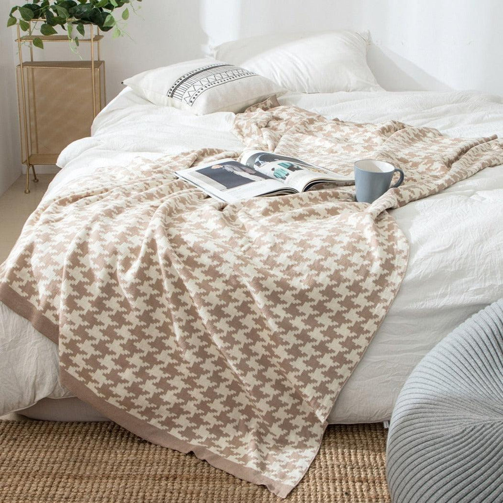 Avtoit | PlaidLuxe Houndstooth Throw Blanket | Checked Design | Soft & Cozy | Various Sizes