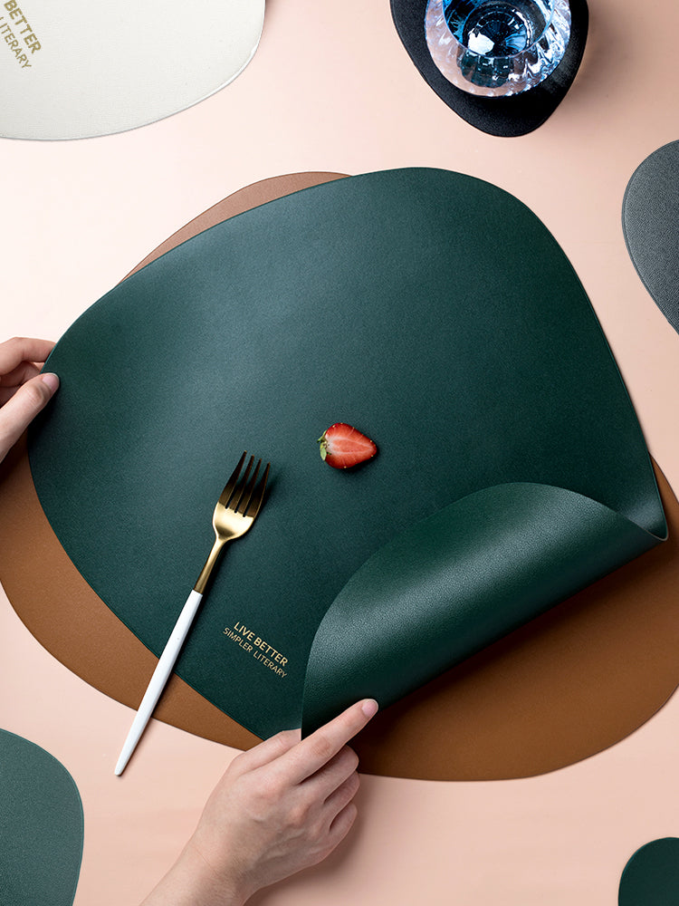Avtoit | 4 Colors Triangle Placemat Set