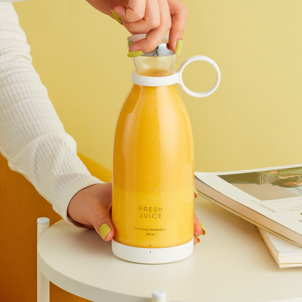 Avtoit | Elegant Mini Portable Fruit Juicer Blender
