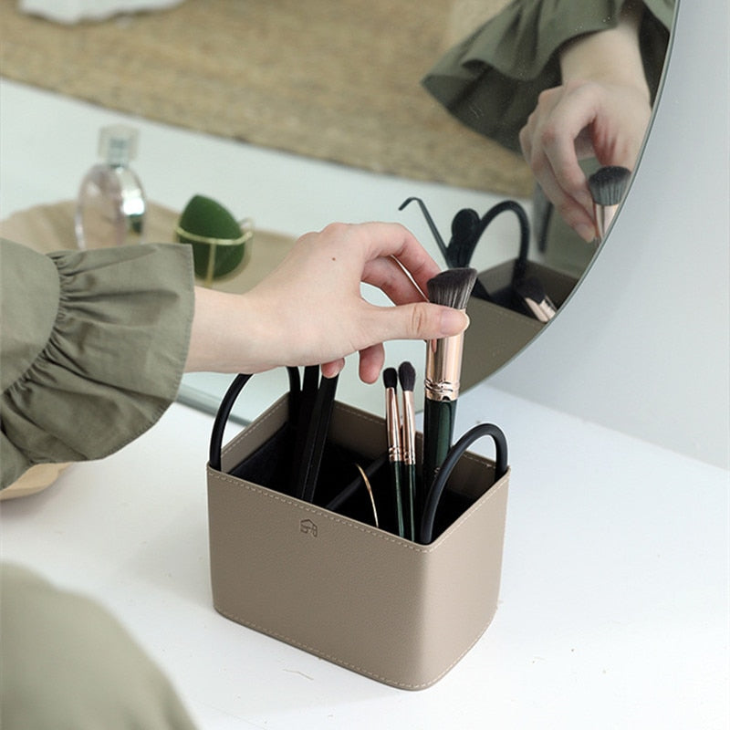 Avtoit | Oslo Leather Storage Basket
