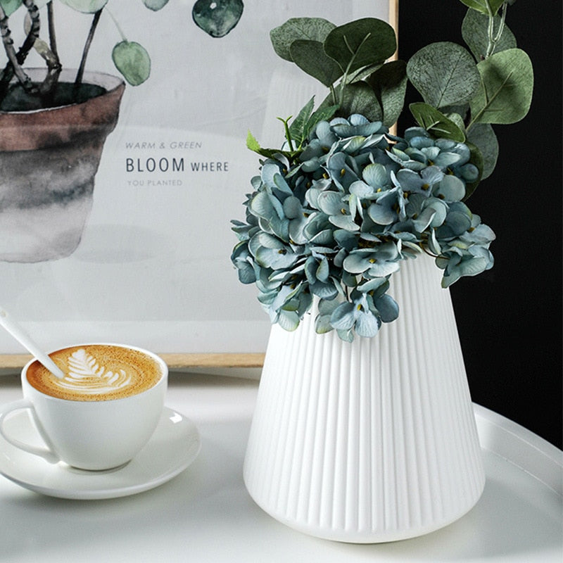 Avtoit | Nordic Style Elegant Origami Flower Vase