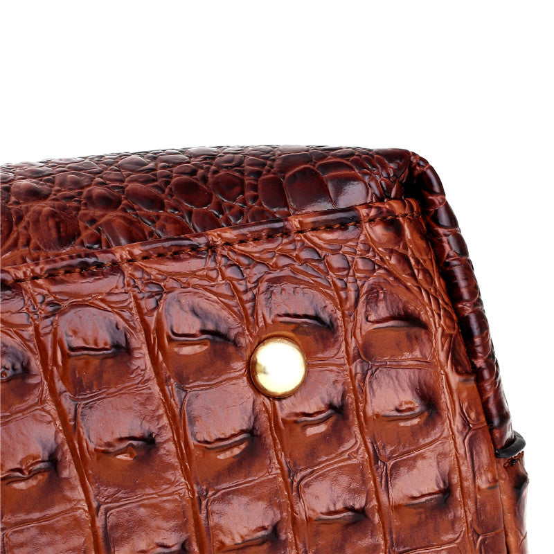 Avtoit | Leather Crocodile Bag – with handcrafted details