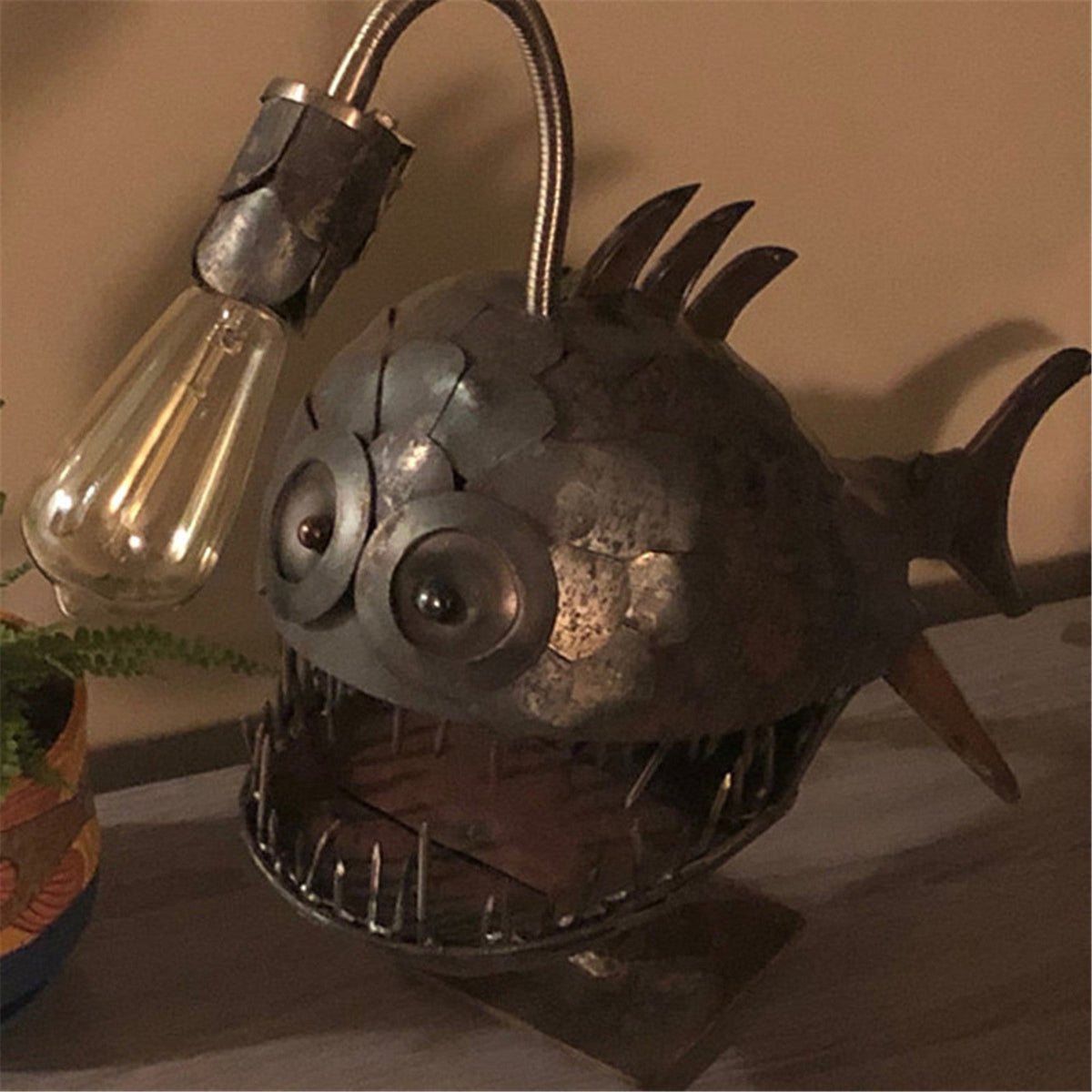 Avtoit | Creative Iron Angler Fish Desk Lamp