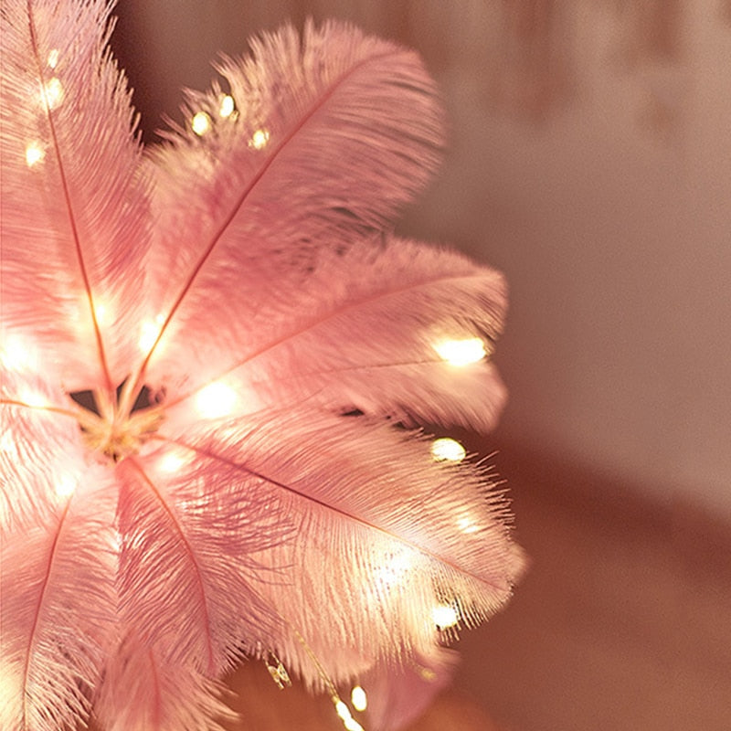 Avtoit | Feather Palm Creative Table Lamp