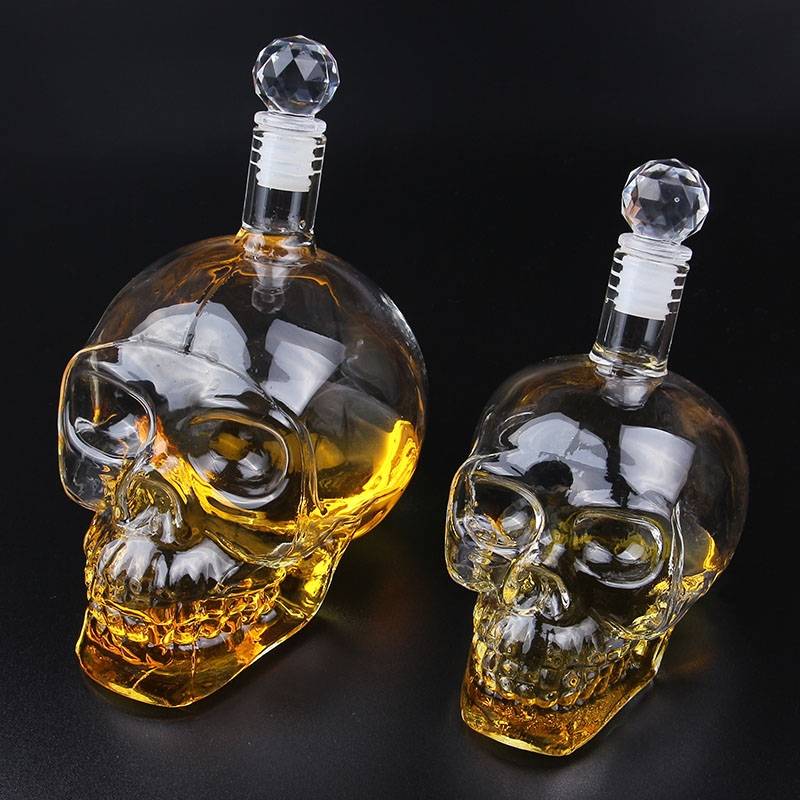 Avtoit | Creative Crystal Skull Bottle Decanter