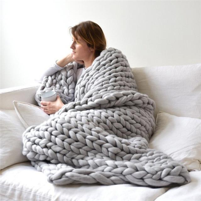 Avtoit | Handmade Chunky Knit Blanket Comfy & Warm -  80 x100 cm