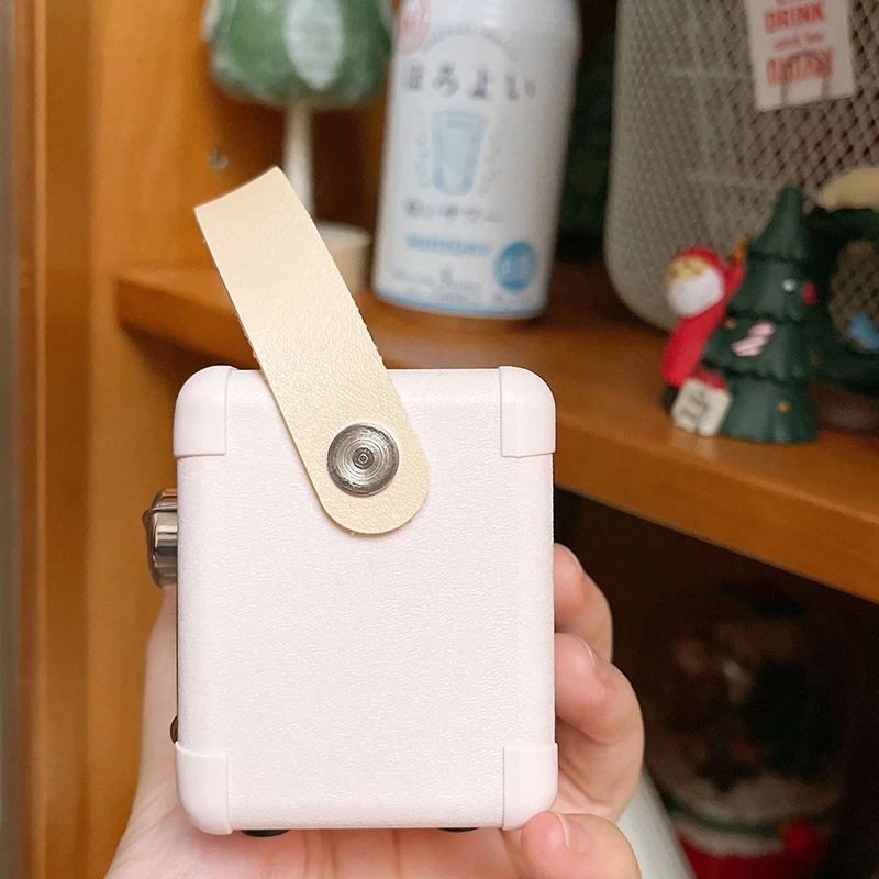 Avtoit | Mini Retro Radio Bluetooth Speaker