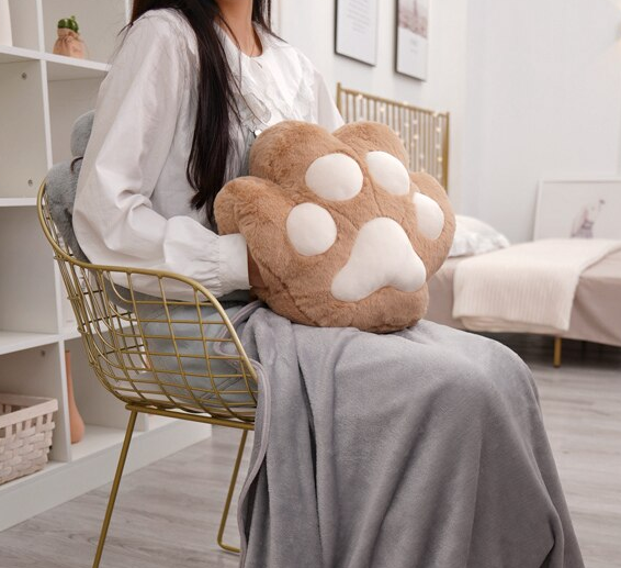 Avtoit | Fluffy Bear Paw Hand Warmer Pillow