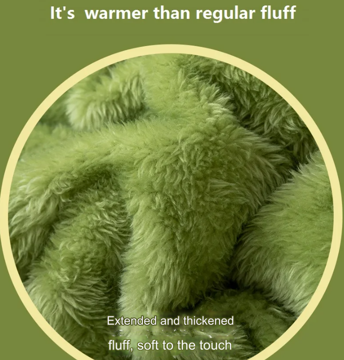 Avtoit | Cozy Dreams Mini Monster Quilted Pillow Blanket