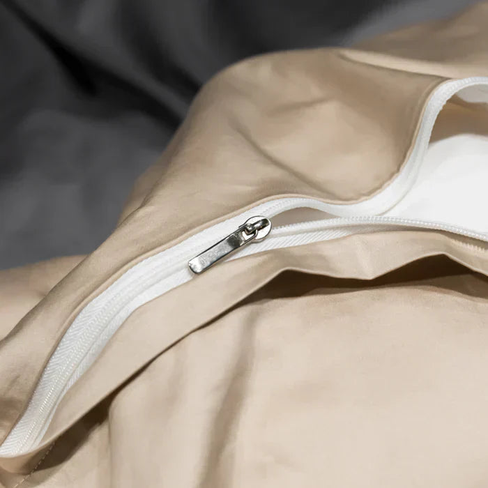 Avtoit | Satin Cotton Embroidered Bedding Set - Luxora