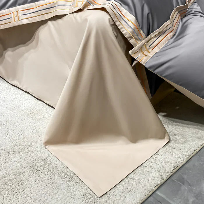 Avtoit | Satin Cotton Embroidered Bedding Set - Luxora