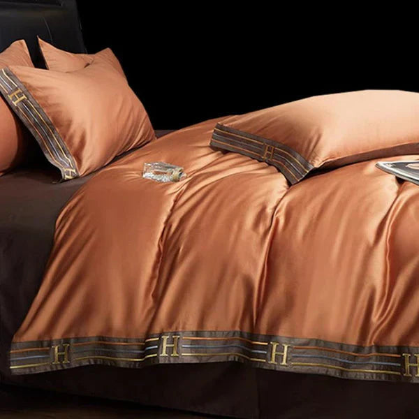 Avtoit | Satin Cotton Embroidered Bedding Set - Luxora