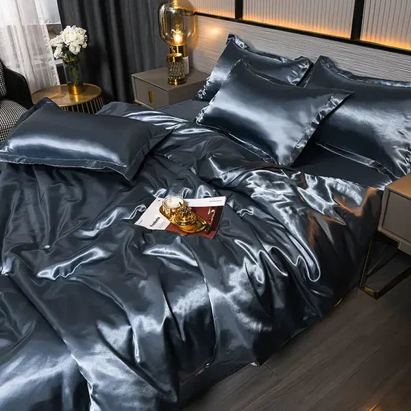 Avtoit | Satin Duvet Cover - Velora