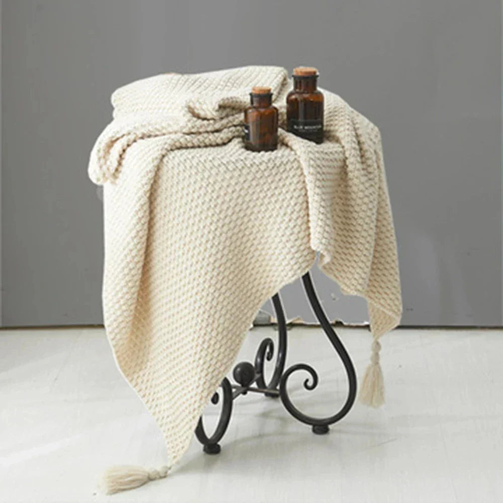 Avtoit | Scandinavian Knitted Wool Blanket - Aurora