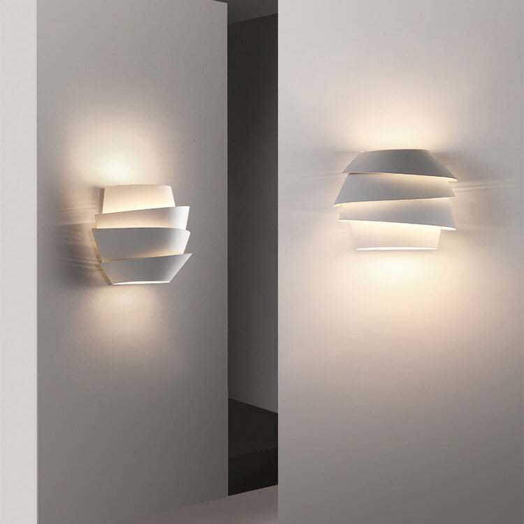 Avtoit | Scandinavian Wall Lamp with Double Light Points - NordGlow
