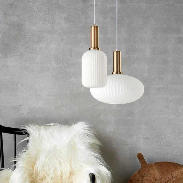 Avtoit | LuxePrism – Sleek Glass Pendant Light with a Touch of Luxury