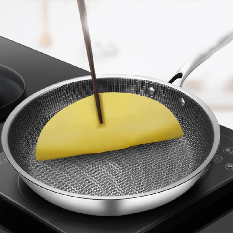 Avtoit | Scratch-resistant Stainless Steel Frying Pan with Non-stick Coating - ProCook Elite