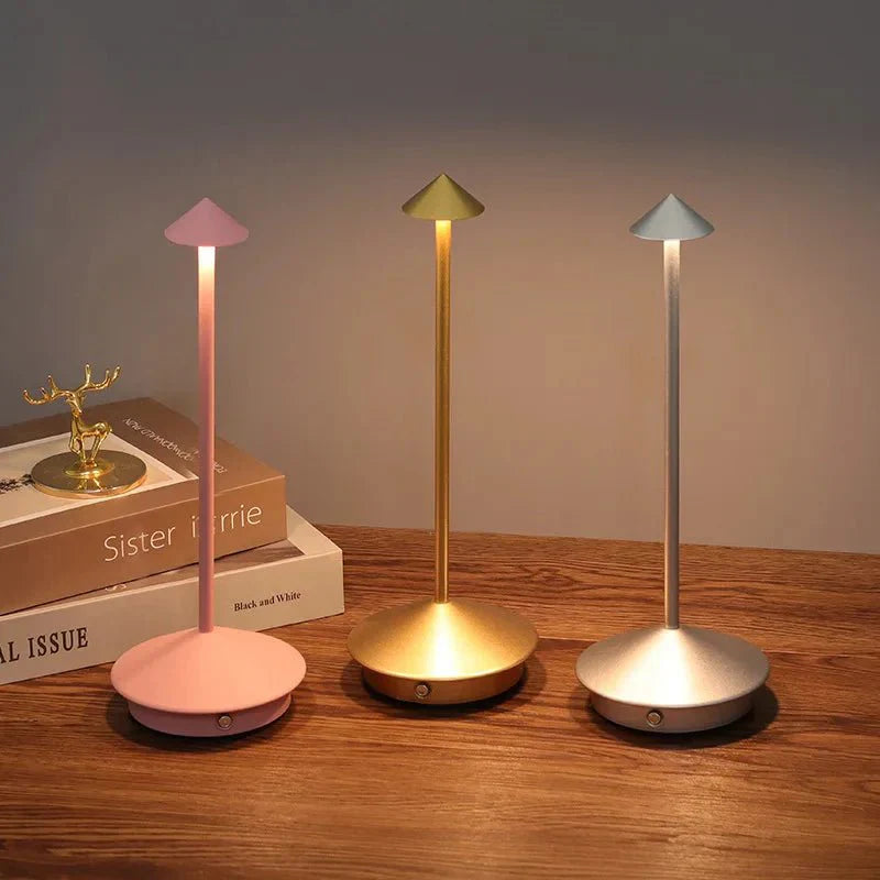 Avtoit | Elegant rechargeable metallic table lamp