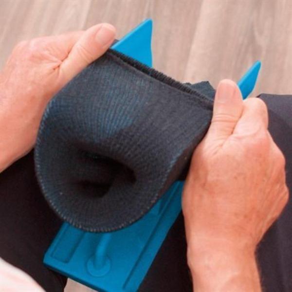 Avtoit | EasySock - Now put on compression stockings & socks easily