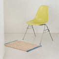 Avtoit | Soft, fluffy bathroom rug with check pattern
