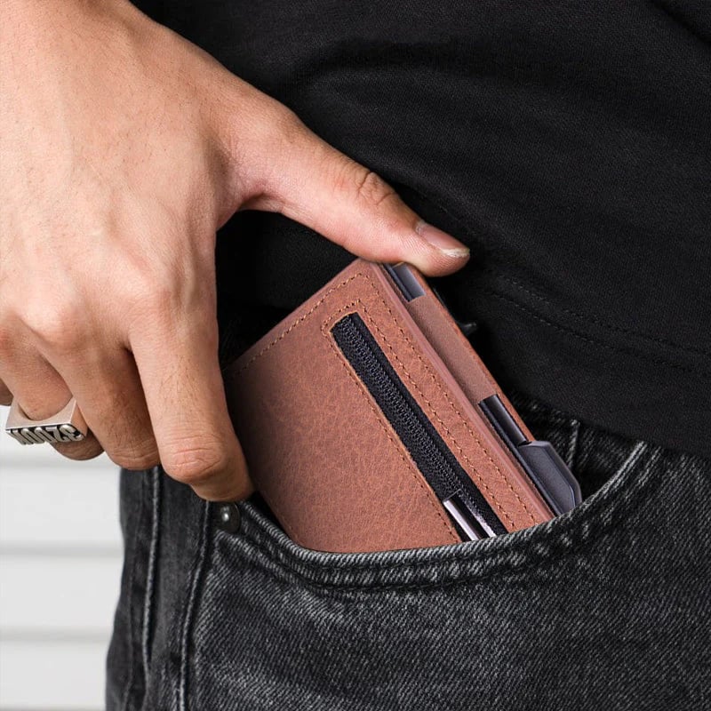Avtoit | Men's Wallet With Automatic Card Pocket