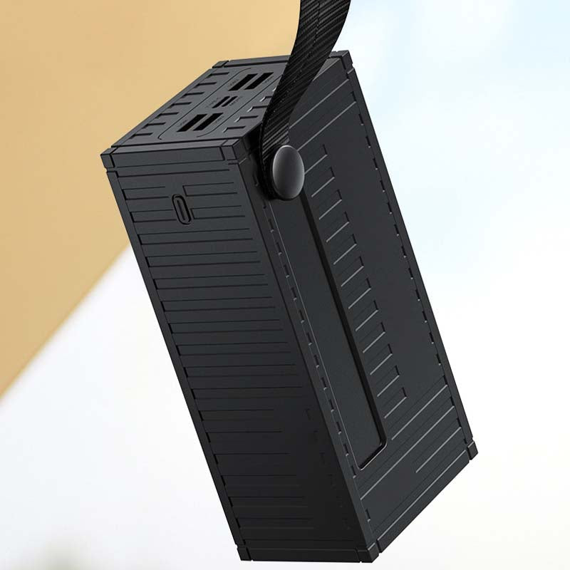 Avtoit | Fast charging power bank with digital display