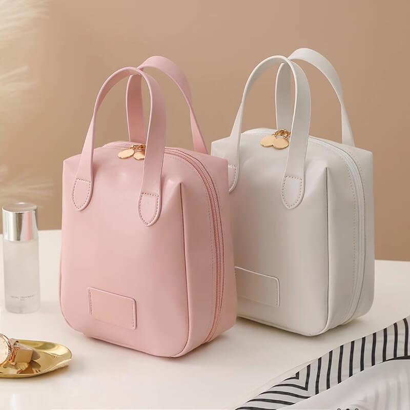 Avtoit | Travel bag for cosmetics