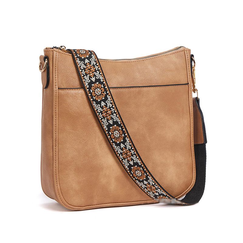 Avtoit | Versatile leather crossbody bag for women