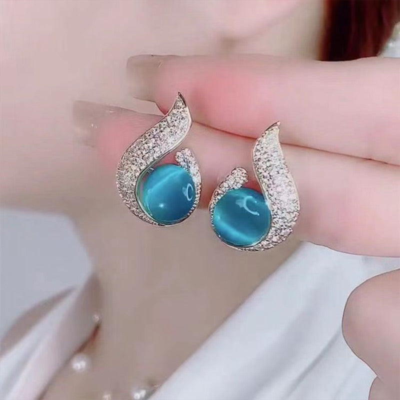Avtoit | Elegant earrings with pearl imitation and rhinestone