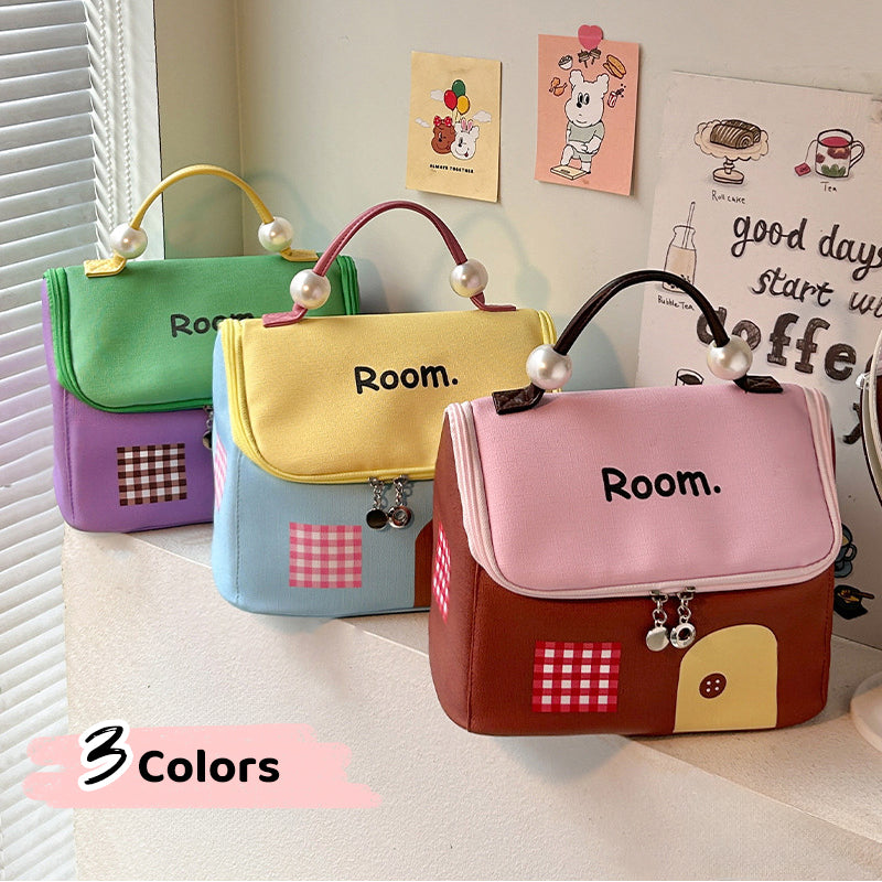 Avtoit | Color block colored, house-shaped handheld cosmetic bag with large capacity