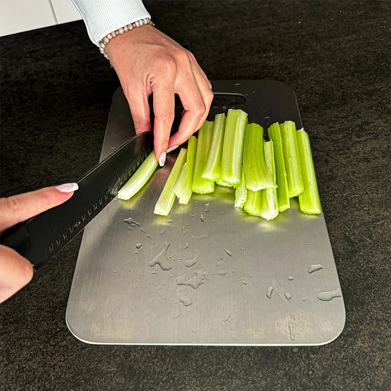 Avtoit | Antibacterial cutting board in stainless steel