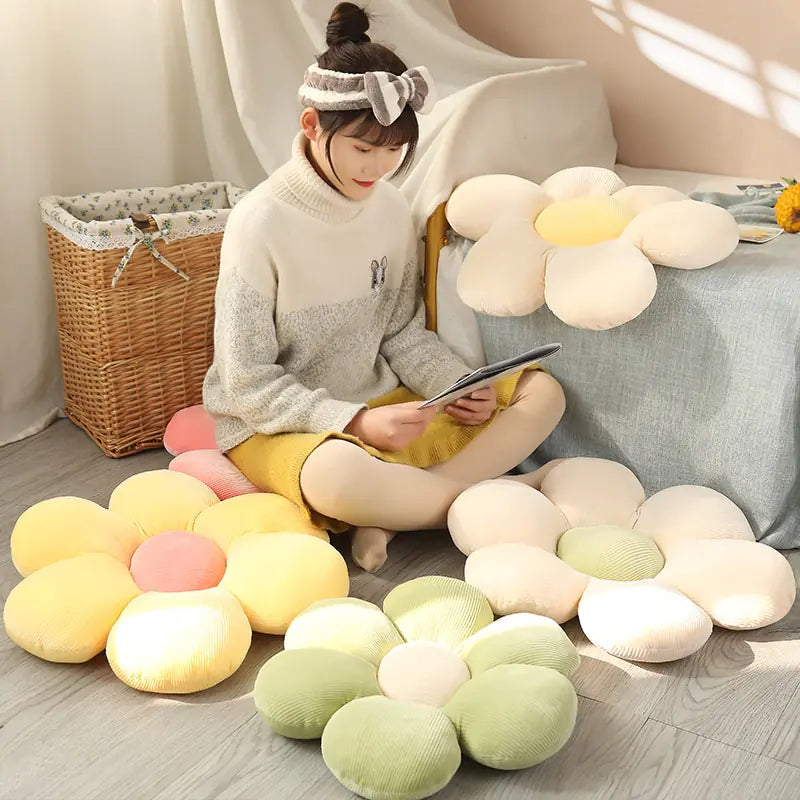 Avtoit | Stylish and Comfortable Flower-Shaped Cushion - Floral Bliss