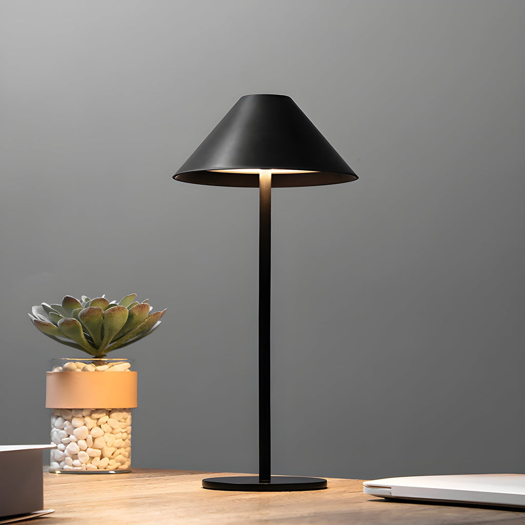 Avtoit | Minimalistic dimmable Touch table lamp - waterproof and rechargeable light Color