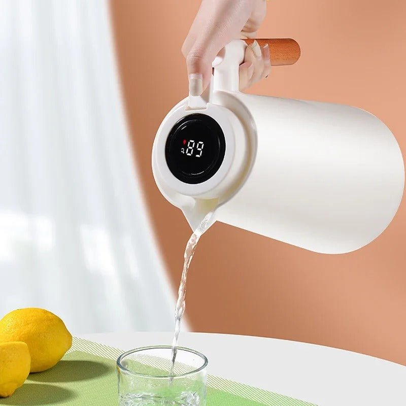 Avtoit | ThermoWood – Smart Insulated Thermos Jug with Digital Temperature Display & Wooden Handle