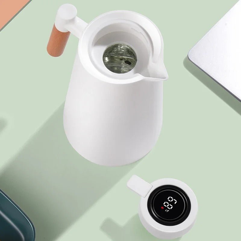 Avtoit | ThermoWood – Smart Insulated Thermos Jug with Digital Temperature Display & Wooden Handle