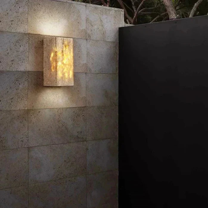 Avtoit | Wall lamp made of travertine for a warm and elegant atmosphere