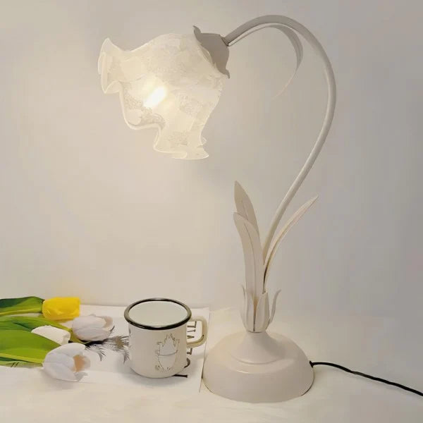 Avtoit | BloomBeam - Adjustable Retro Table Lamp