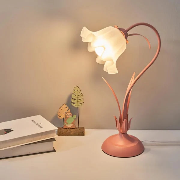 Avtoit | BloomBeam - Adjustable Retro Table Lamp