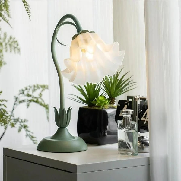 Avtoit | BloomBeam - Adjustable Retro Table Lamp
