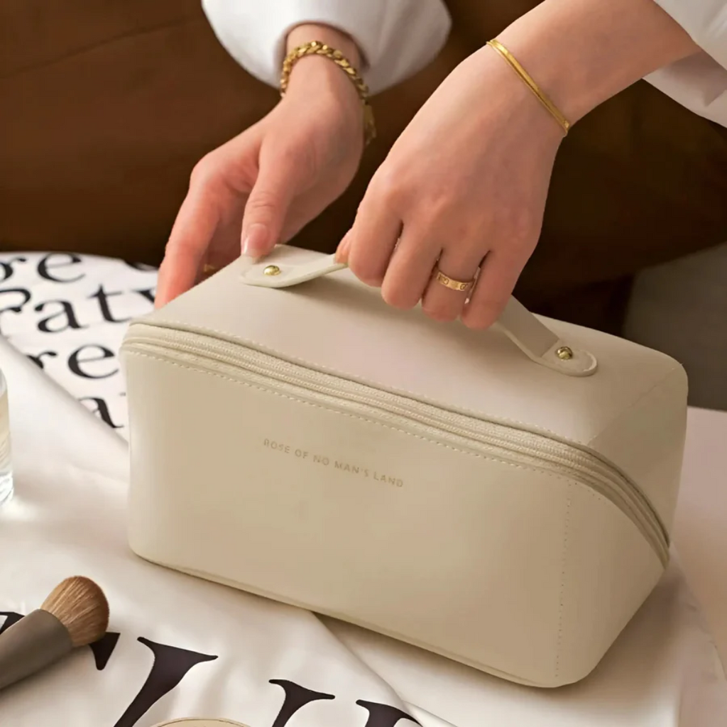 Avtoit | Waterproof Cosmetic Bag - BeautyGuard