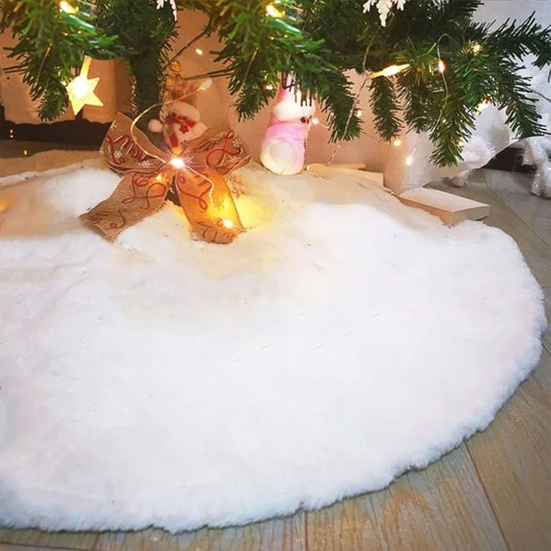 Avtoit | White Faux Fur Christmas Tree Skirt – Elegant Plush Carpet for Holiday Décor & New Year Charm