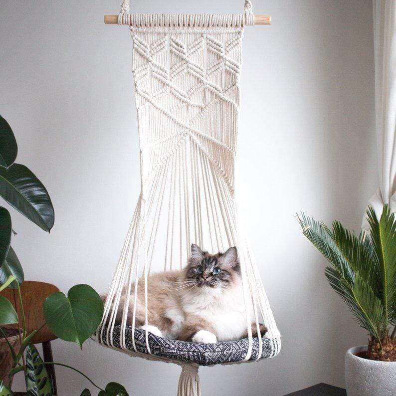 Avtoit | Macrame Wall Hanging Cat Bed